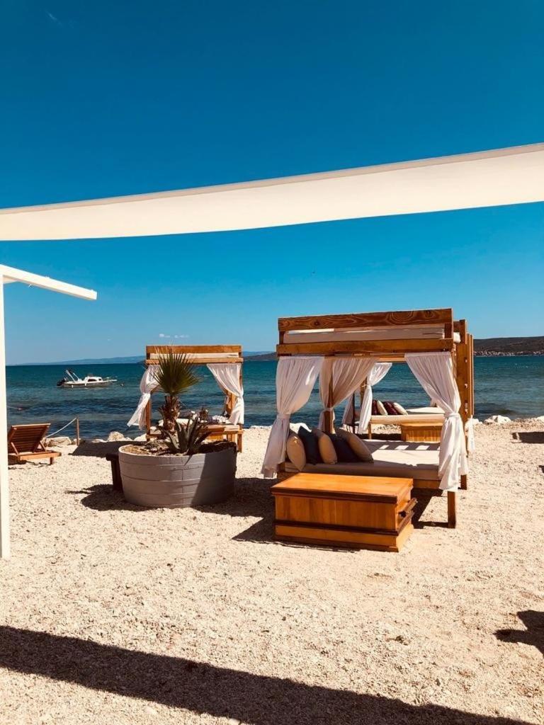 Villa Fides With Private Pool, Garden And Sea View Kaštel Novi Kültér fotó